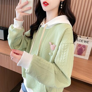 春季撞色连帽卫衣女春秋薄款2026新款宽松韩版设计感小众春装外套