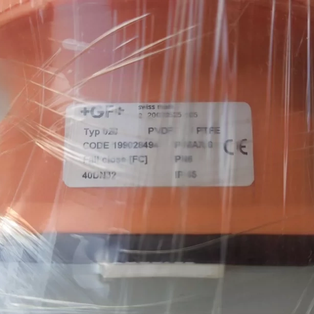 GF气动隔膜阀 D40DN32 PVDF