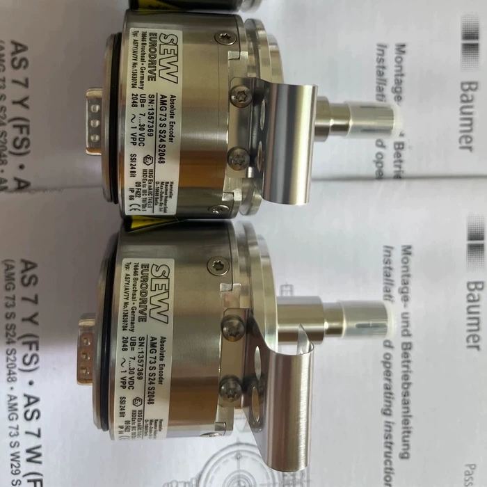 SEW AMG 73 S S24 S2048 型号 AS7Y/AV7Y 编码器