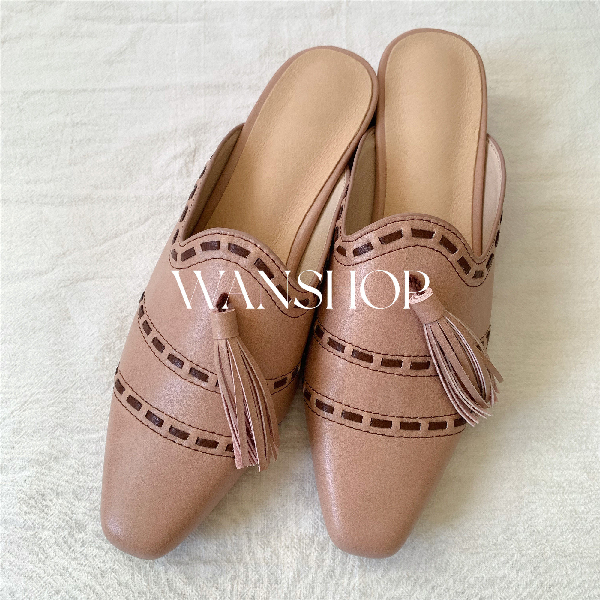 橡皮粉流苏古希腊外穿拖鞋女法式浅口半包凉鞋小方跟牛皮凉拖秋冬