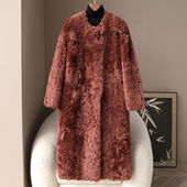 春季 憨厚皇后2025新款 托斯卡纳皮草大衣女式 牛角扣羊皮毛一体外套