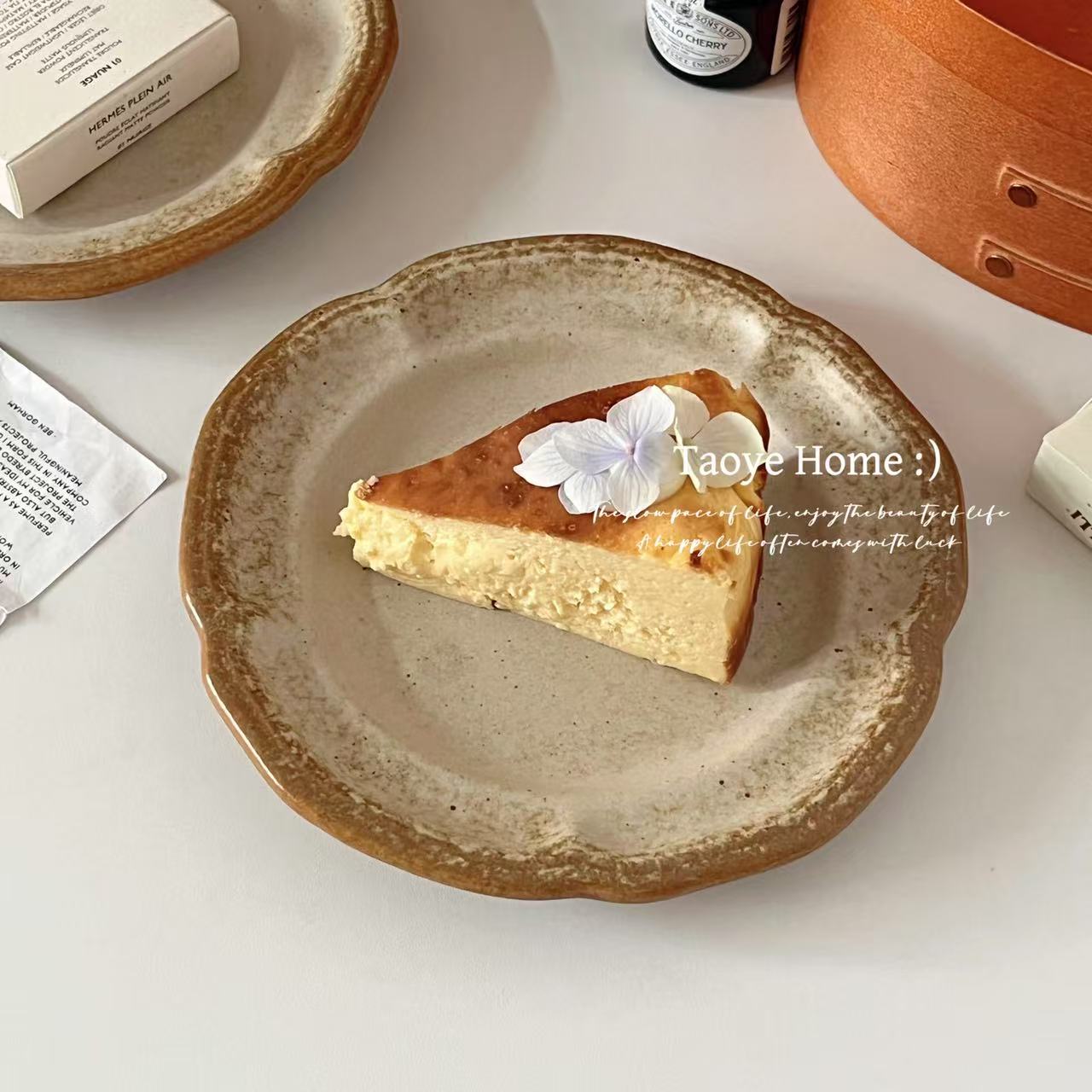 复古粗陶手作花朵盘景德镇高颜值小众西餐早餐甜品盘家用菜盘礼物