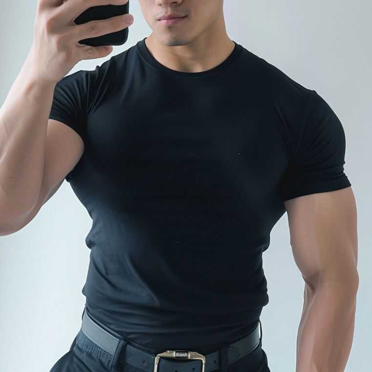 百搭健身纯色训练时尚显小短袖