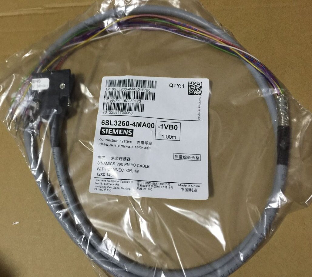 全新1米的I/O 电缆，带20芯MDR连接器6SL3260-4MA00-1VB0