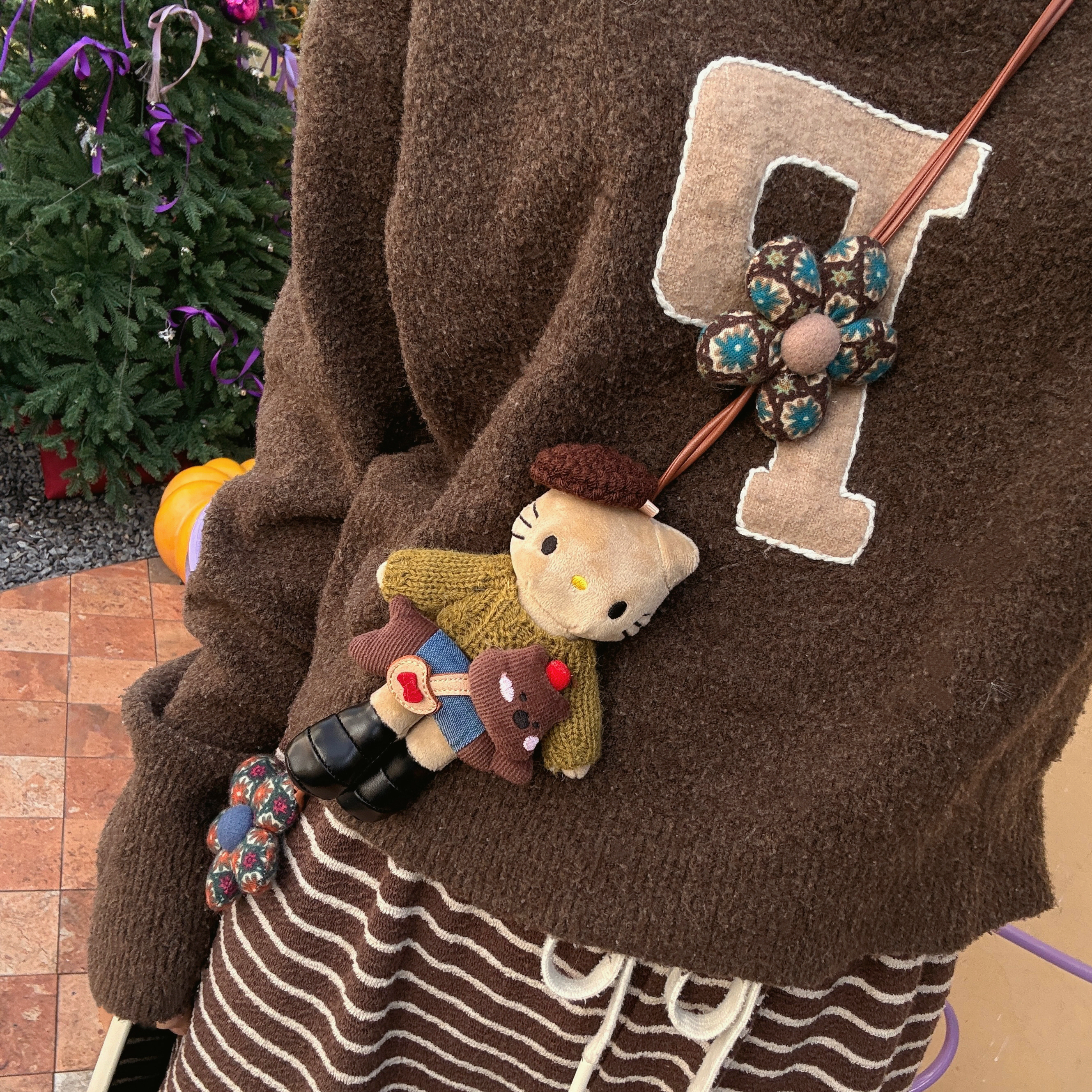 hellokitty挂件凯蒂猫斜挎手链包包挂件毛衣阔腿裤毛绒公仔挂件