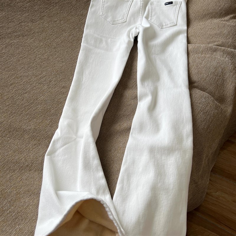 适用米白色加绒微喇叭o牛仔裤女秋冬新款设计感高腰弹力修身显瘦