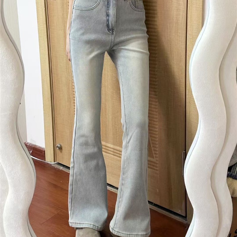 适用浅蓝色加绒加厚微喇牛仔裤女冬季胖妹J妹mm高腰遮胯弹力喇叭