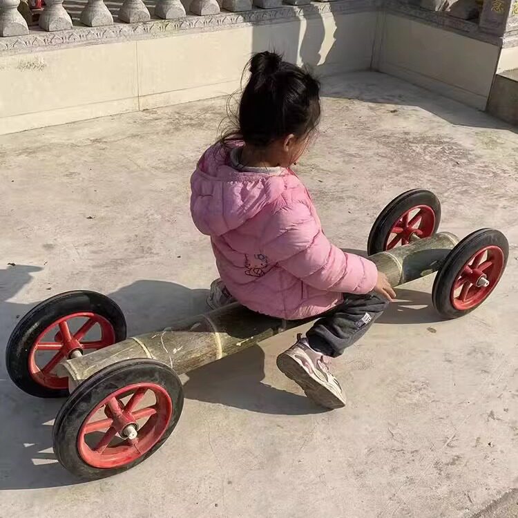 安吉户外自言主游戏防腐益智图片