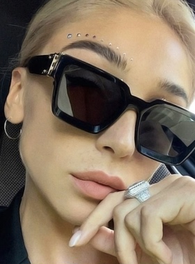 墨镜大脸黑色度假百搭情侣百搭