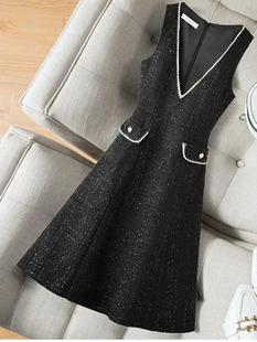 小香风毛呢背心裙亮丝中长款无袖法式连衣裙秋冬V领打底连衣裙女