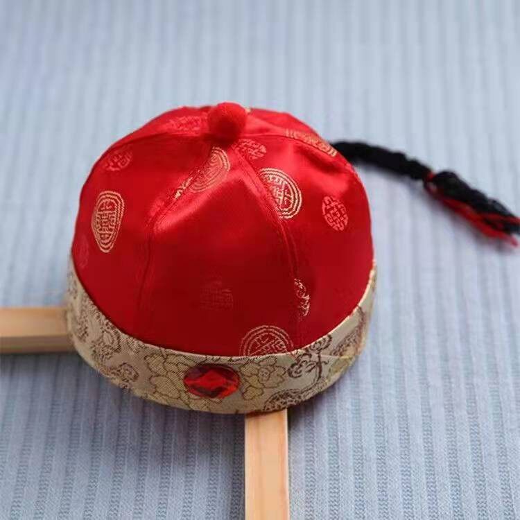 周岁抓周帽婴儿帽子新生儿满月春秋唐装地主帽男女宝宝红色阿哥帽 - 实物图