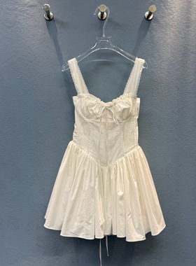 白色初恋裙潮牌法式鱼骨蕾丝吊带连衣裙女25夏季新款收腰显瘦短裙