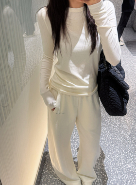 小香风长袖T恤女25新款秋冬绵羊毛打底内搭t恤字母软糯简约上衣