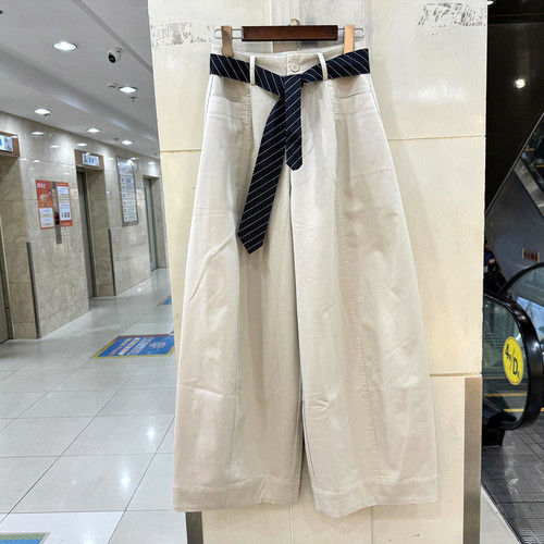 183-77113 条纹方巾腰带休闲减龄天丝棉气球裤后三角标女裤欧货春