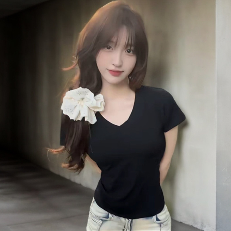 漂亮短袖女2026新款夏季小个子简约休闲V领修身短款t恤上衣女装T