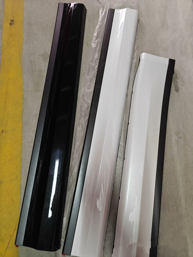 适用于领克09车门下饰板防擦条下护板下边梁防撞条侧裙装饰板