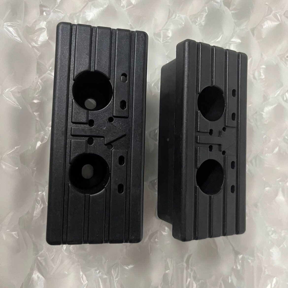 极氪001/009举升支架汽车升降机垫片支架底盘升降支架