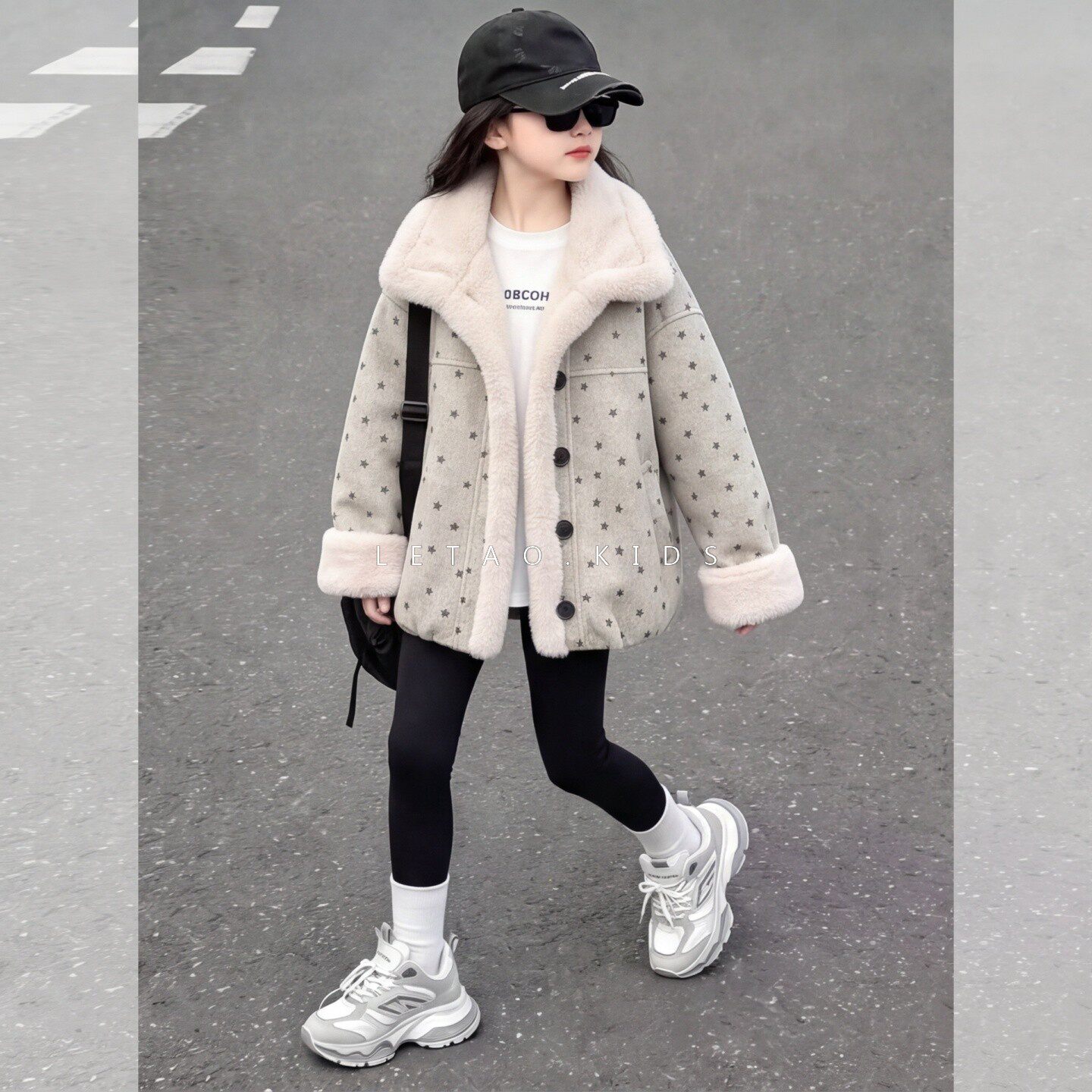 女童秋冬皮毛一体加绒加厚外套