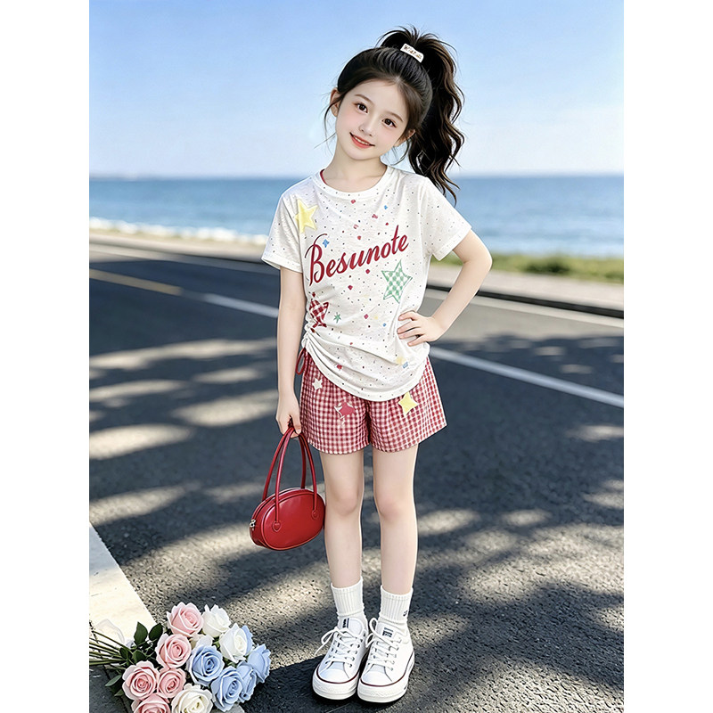女童套装夏季2026新款儿童星星印花T恤夏装女孩格子短裤三件套潮