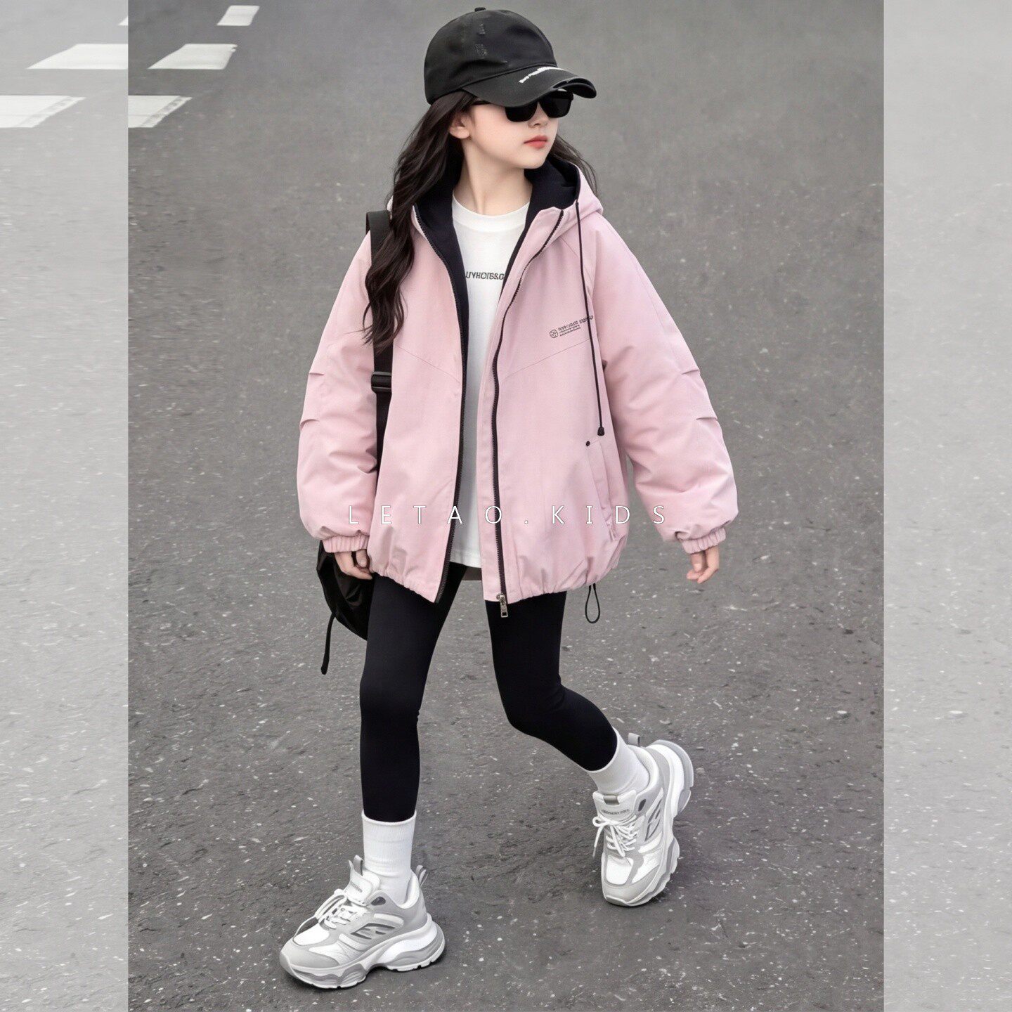 女童秋冬宽松休闲连帽加厚冲锋衣