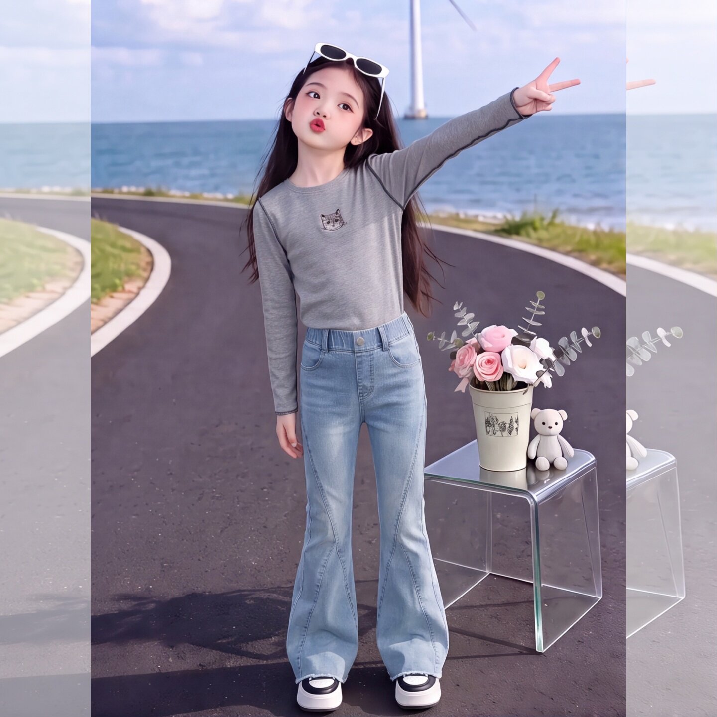 女童喇叭裤秋款2026新款儿童牛仔