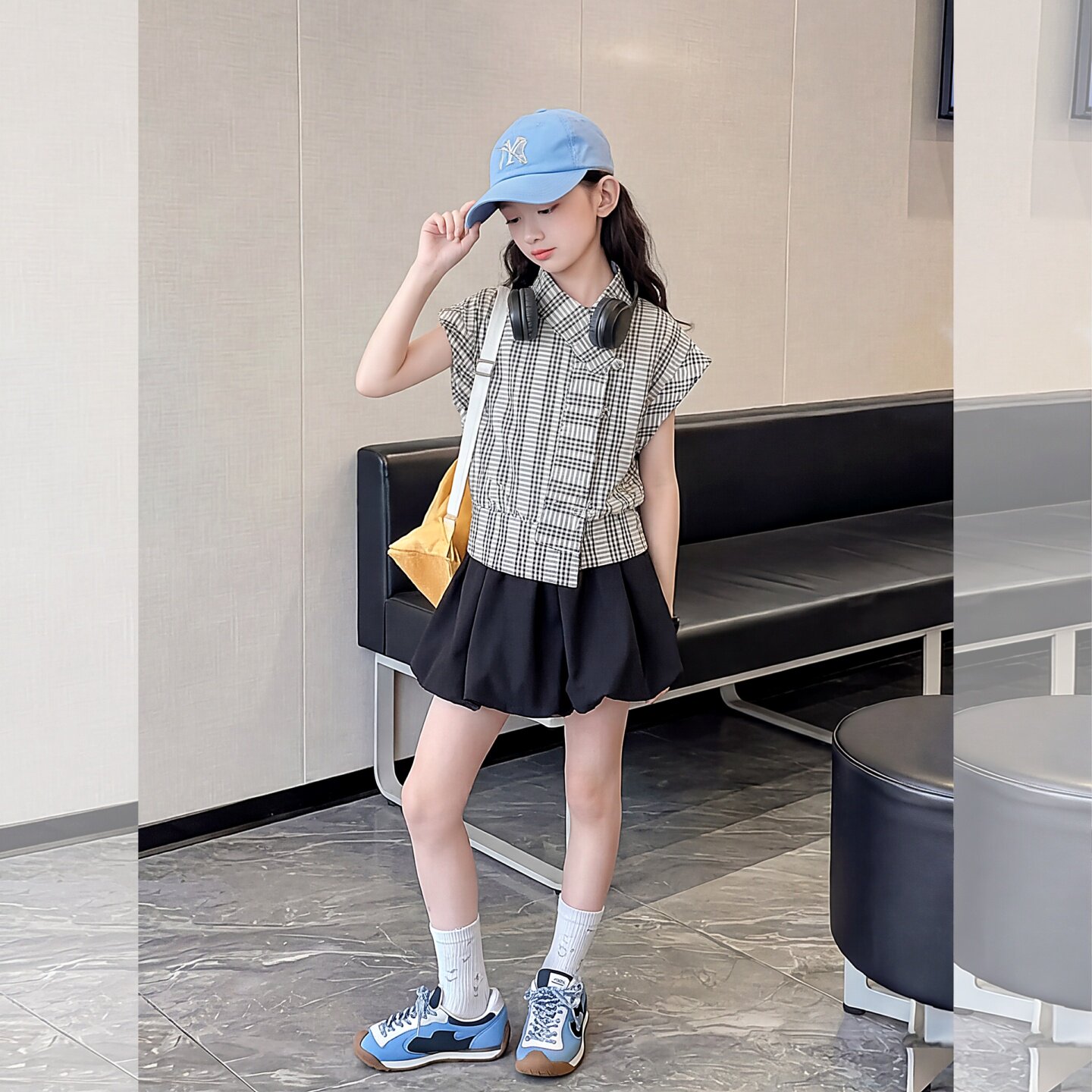 女童格子无袖上衣花苞短裤两件套