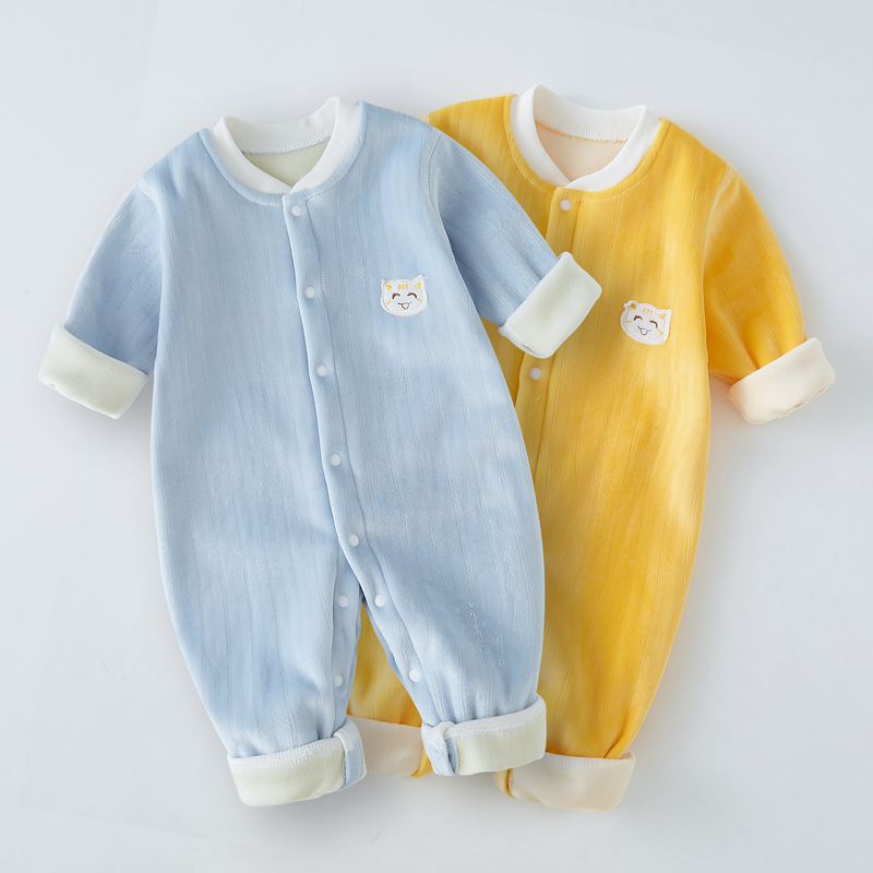 婴儿一体绒连体衣秋冬季