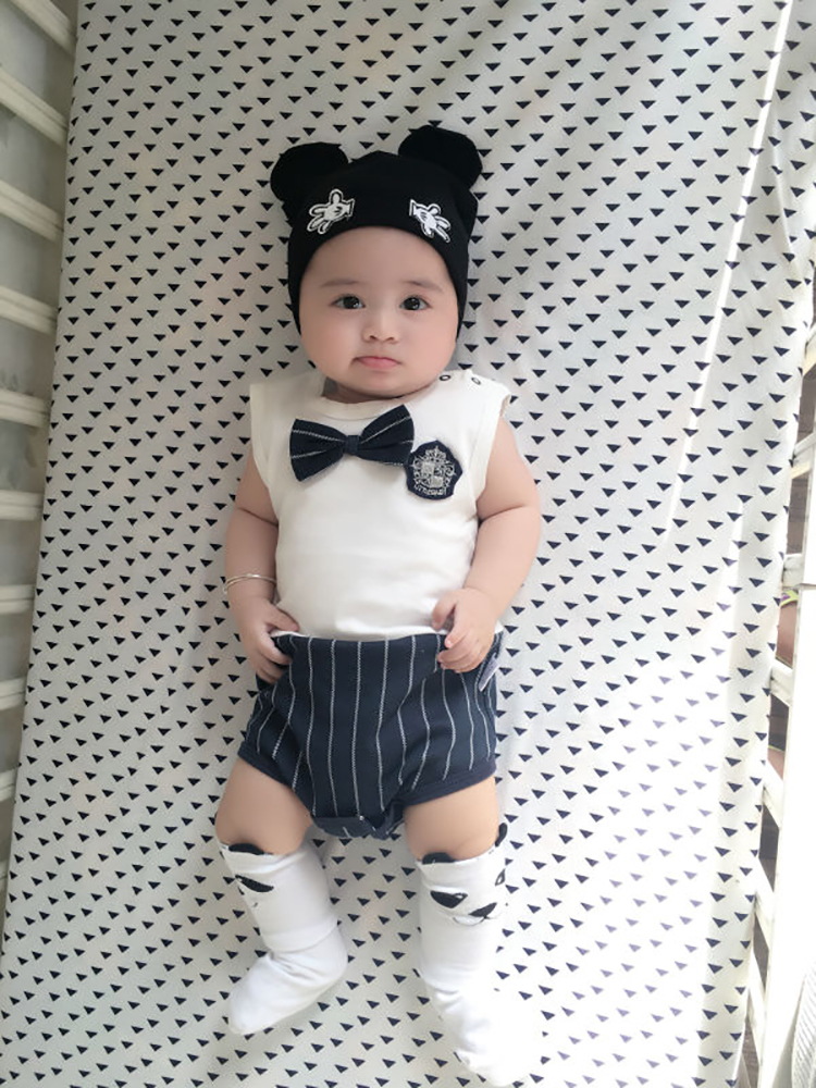 嬰幼兒夏裝衣服男潮0-3個月6夏季12百天寶寶新生連體滿月三角哈衣