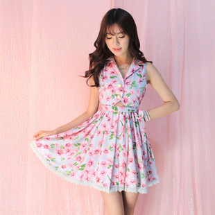 清仓特卖花炮大叔度假风花露脐洋装 甜美修身系腰带背心裙连衣裙