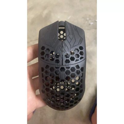 议价finalmouse ulx竞技版，只是外壳