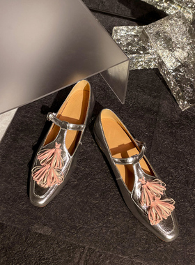 Le' Queen原创减龄 穗穗甩甩流苏玛丽珍T型扣带杏头四季平底单鞋