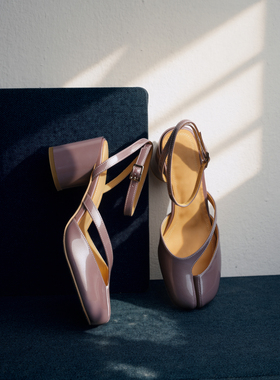 Ls' rommors紫色 脚环一字带粗跟凉鞋女高跟猪蹄tabi分趾珠光牛皮