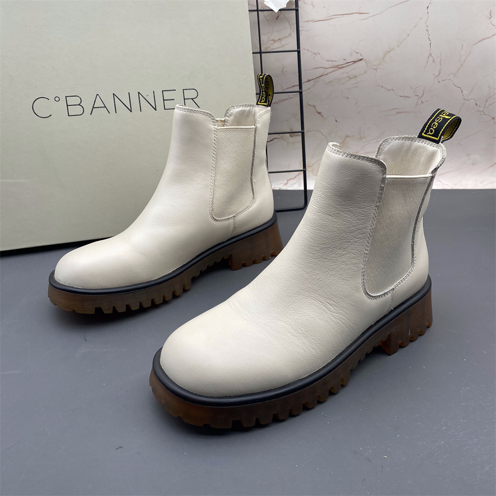 C.BANNER千百度撤柜牛皮女鞋圆头平底防滑短靴时尚套筒真皮切尔西