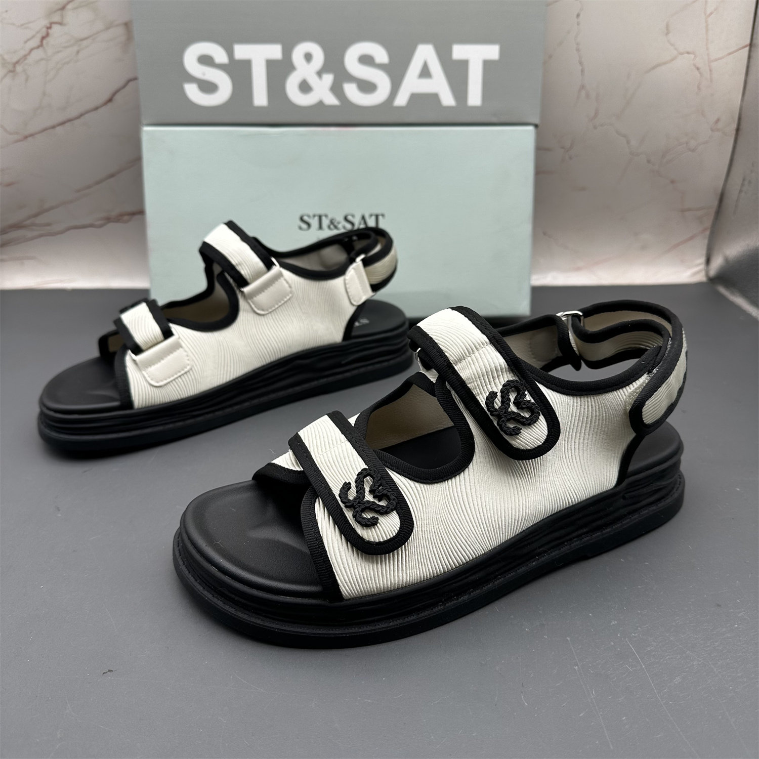 正品ST&SAT星期六撤柜断码处理女鞋魔术贴露趾防滑平跟后空凉鞋,女鞋,休闲凉鞋,淘宝优惠券,粉丝福利购,淘宝优惠卷