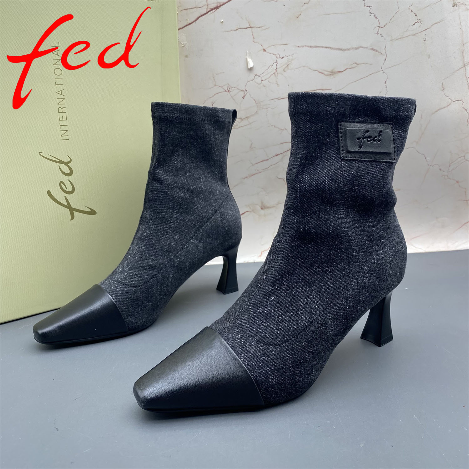 36码fed/艾芙伊迪撤柜断码羊皮织物女鞋细跟高跟尖头防滑套筒短靴