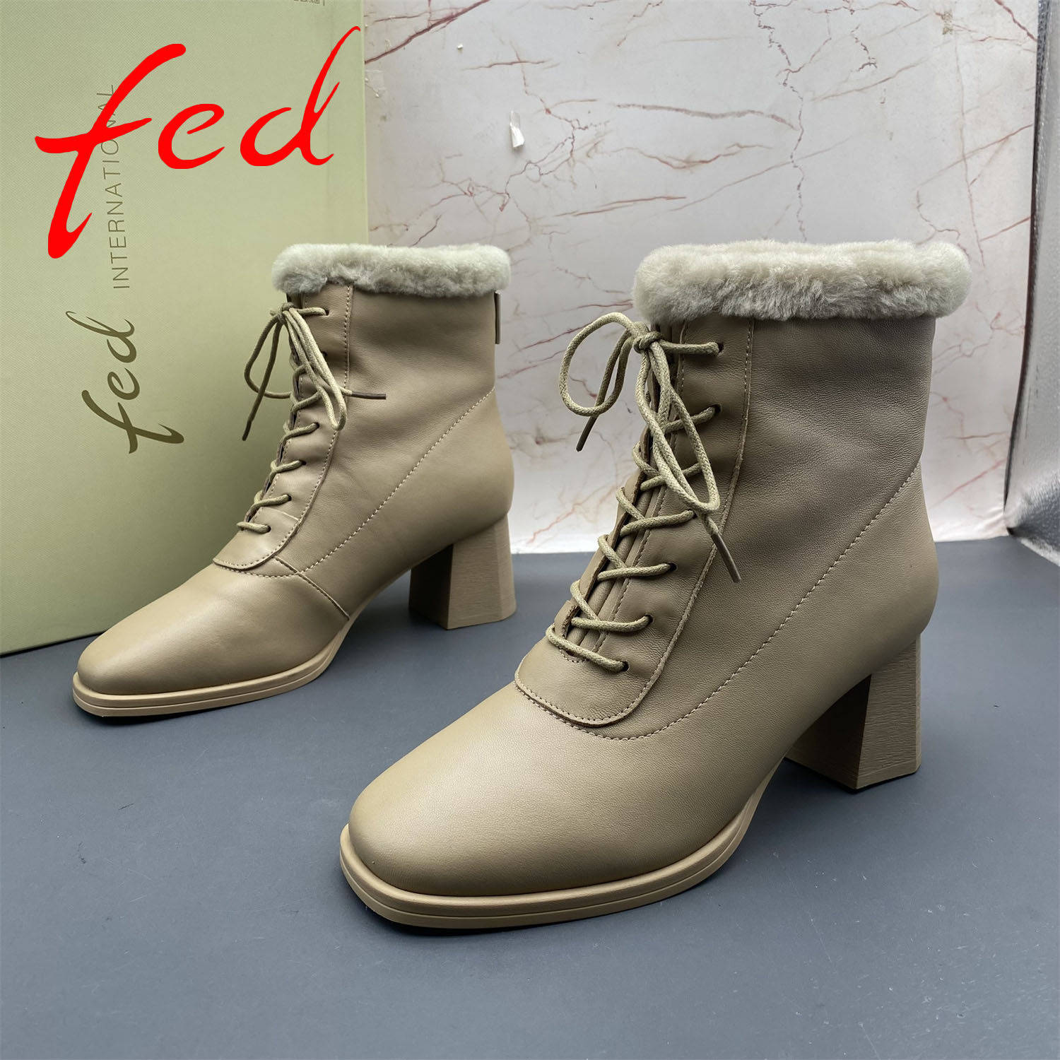 38码fed/艾芙伊迪撤柜羊皮女鞋粗跟高跟侧拉链加绒保暖棉鞋短靴
