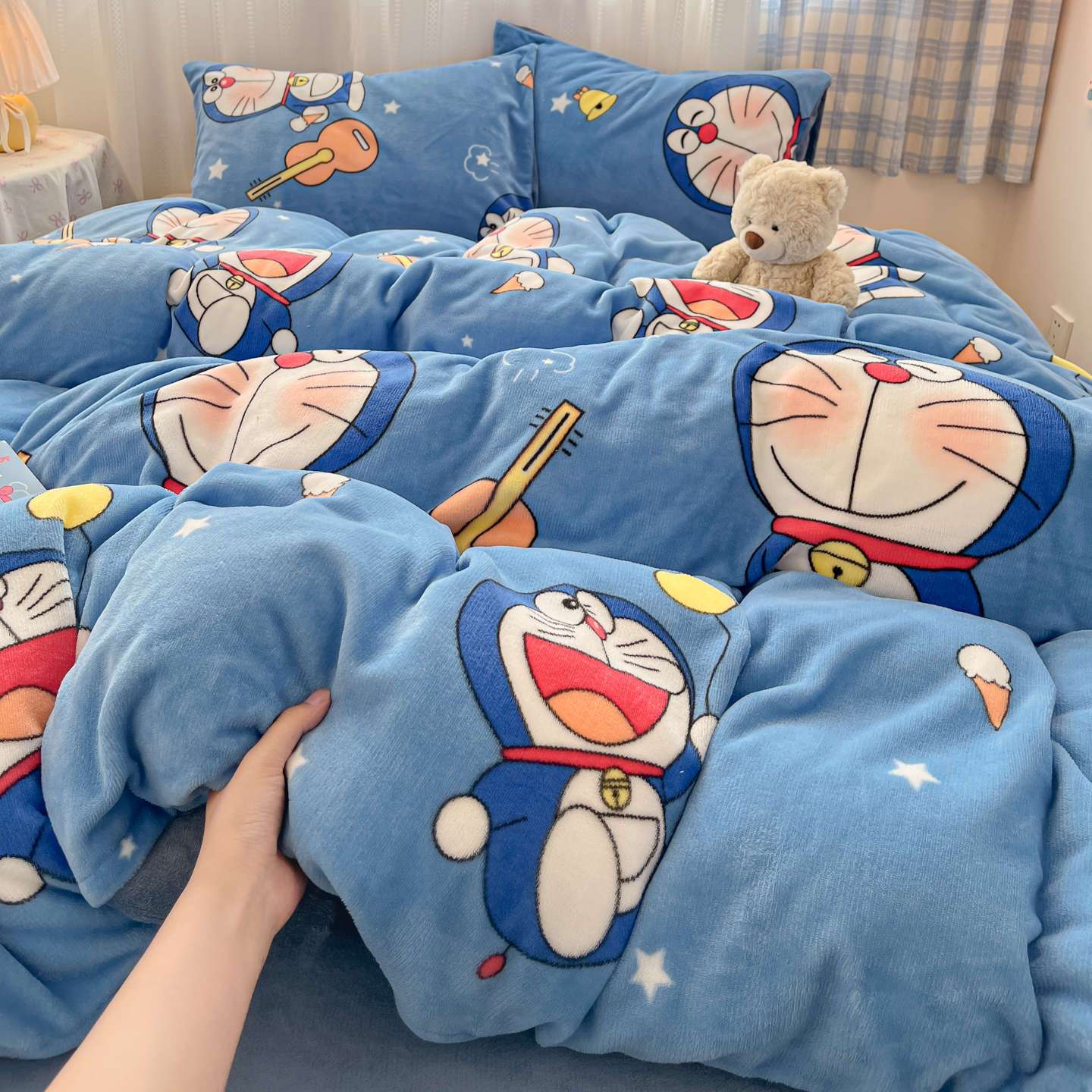 卡通哆啦A梦被套牛奶绒加厚3四件套机器猫可爱冬季保暖珊瑚绒床单