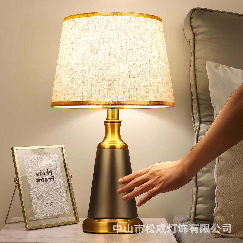 工厂直销批发古典台灯美式感应台灯结婚 卧室可调光触摸式床头灯