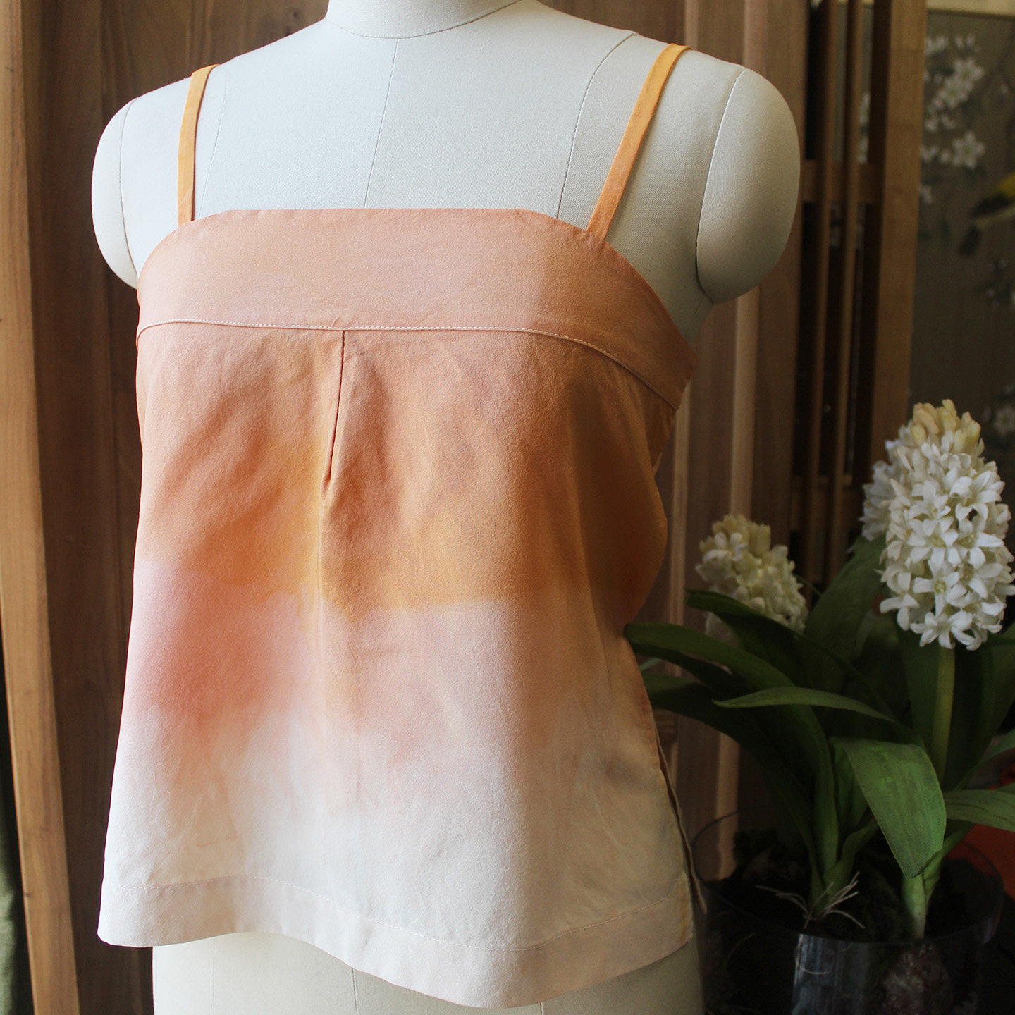 栌染 桑蚕丝草木染渐变橙黄色改良宋制抹胸汉服 特价日常吊带内搭,女装/女士精品,汉服上装,淘宝优惠券,粉丝福利购,淘宝优惠卷