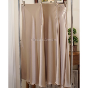 财阀夫人日本进口三醋酸香槟色贵妇A摆鱼尾缎面半身裙85cm