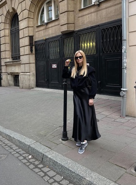 店主推荐长度2024秋季新品 ins博主同款黑色95cm醋酸半裙