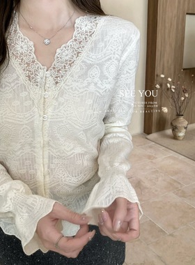 韩系2025秋季新款蕾丝提花法式针织真丝羊毛开衫喇叭袖V领衬衫