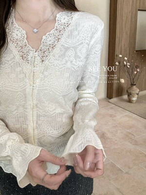 韩系2025秋季新款蕾丝提花法式针织真丝羊毛开衫喇叭袖V领衬衫