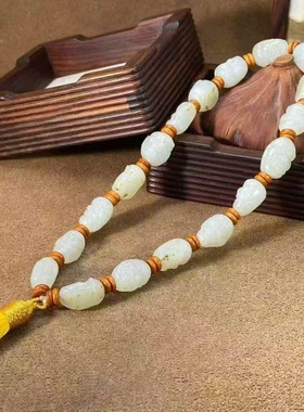 保真正品新疆和田玉籽料十八罗汉手持手串手链撒金皮油性好