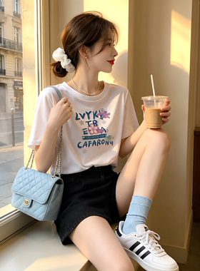 白色冰丝短袖T恤女潮宽松夏季2024年百搭洋气上衣设计感小众ins