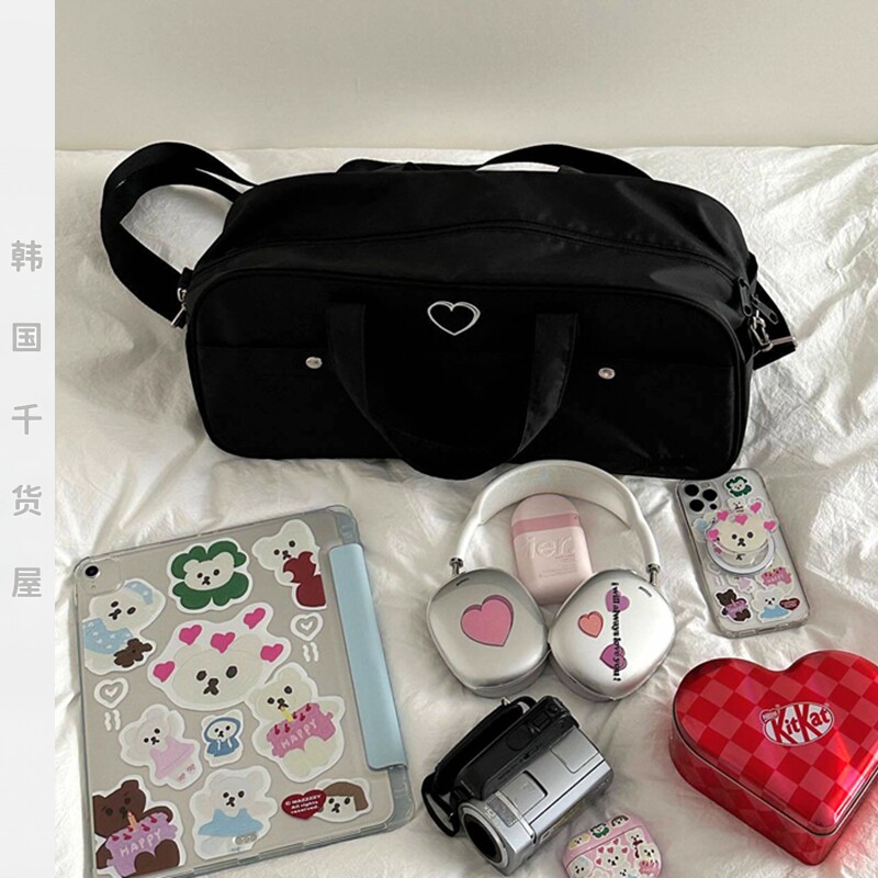 爱心刺绣黑色长款旅行包大容量