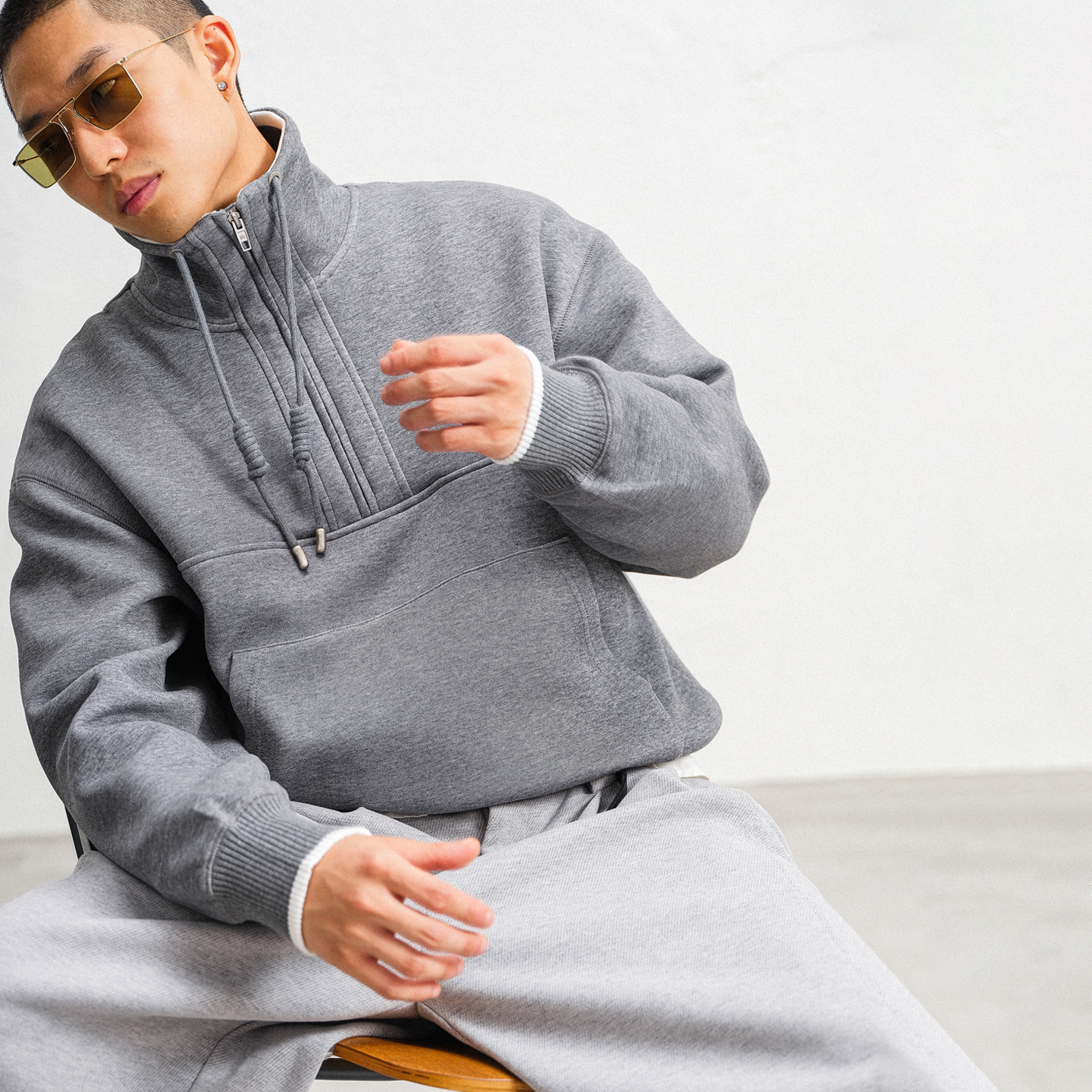 JUPSTUDIO抽绳半拉链立领卫衣男