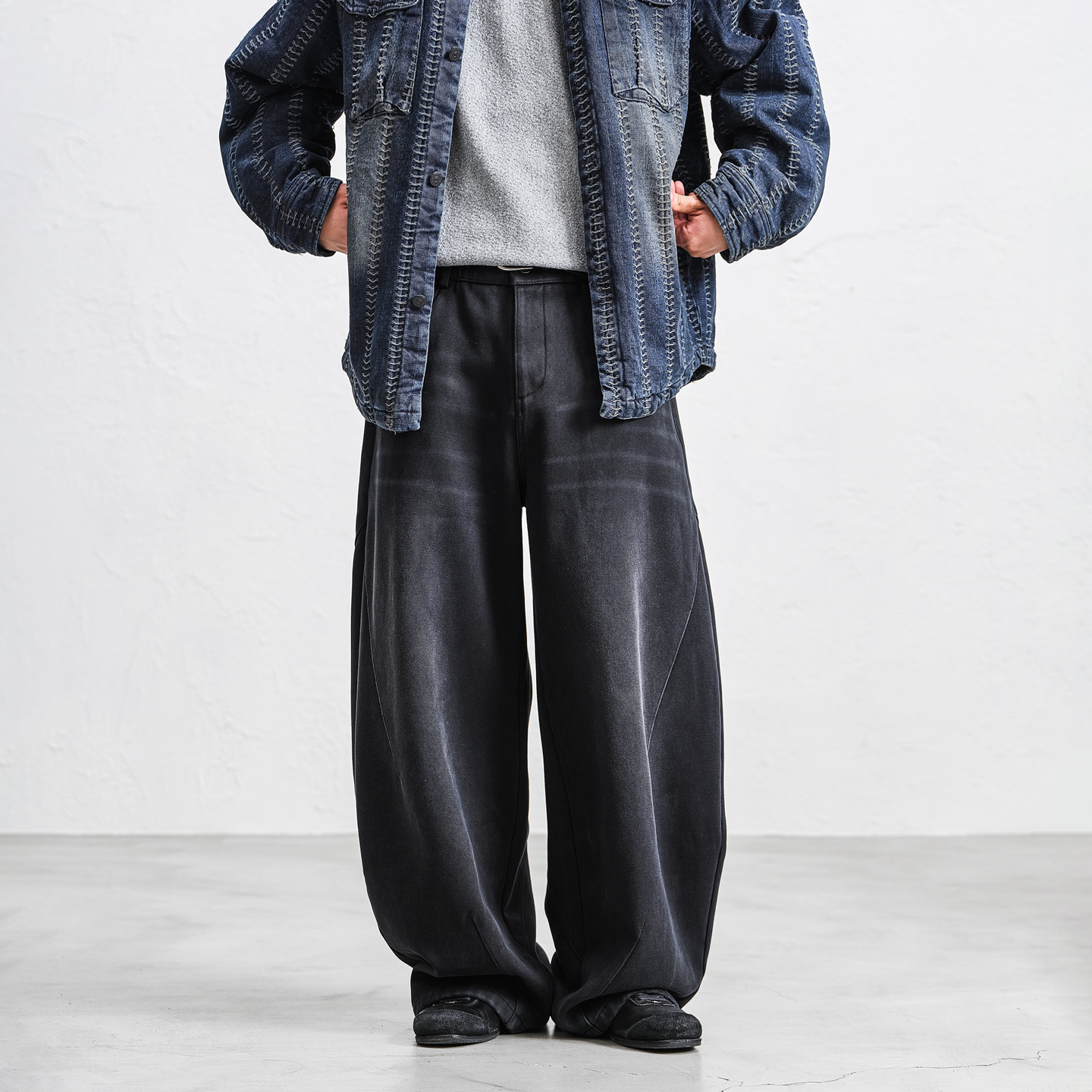 JUPSTUDIO做旧波浪纹牛仔裤男