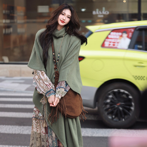 AZure法式复古高领绿色斗篷披肩