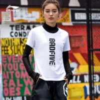 Áo thun nữ tay ngắn Li Ning 2019 mới sê-ri bóng rổ BADFIVE thể thao cổ tròn đan thể thao đan - Áo phông thể thao áo phông lining